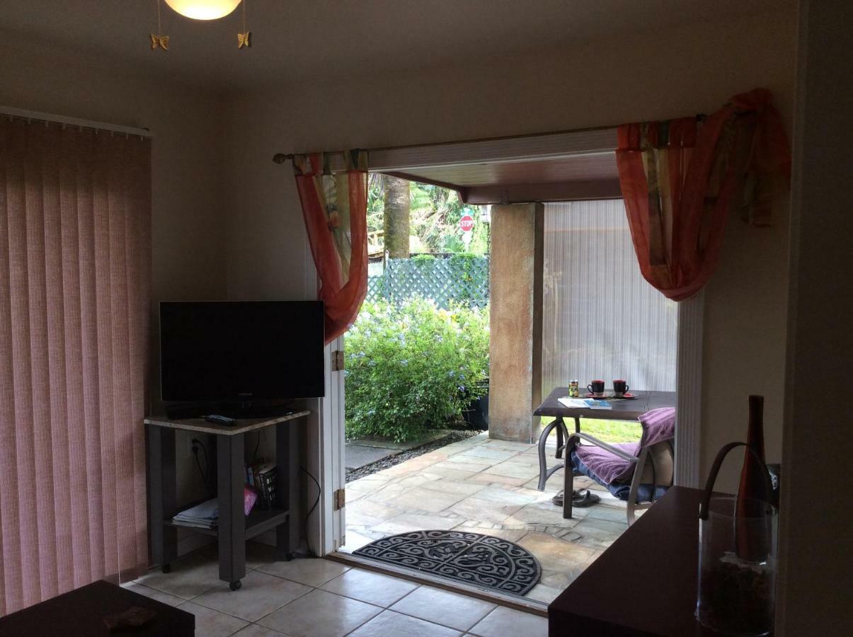 Mediteranean Style Ohana Rental / Garden Bungalow In Pahoa Honolulu Landing 외부 사진